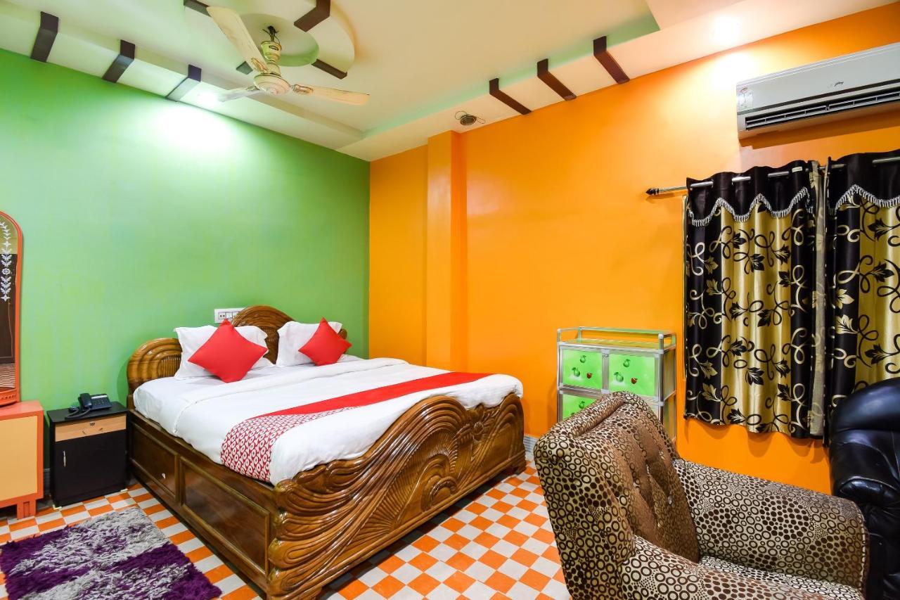 Oyo 44160 Hotel Sahana Jangipur Екстериор снимка