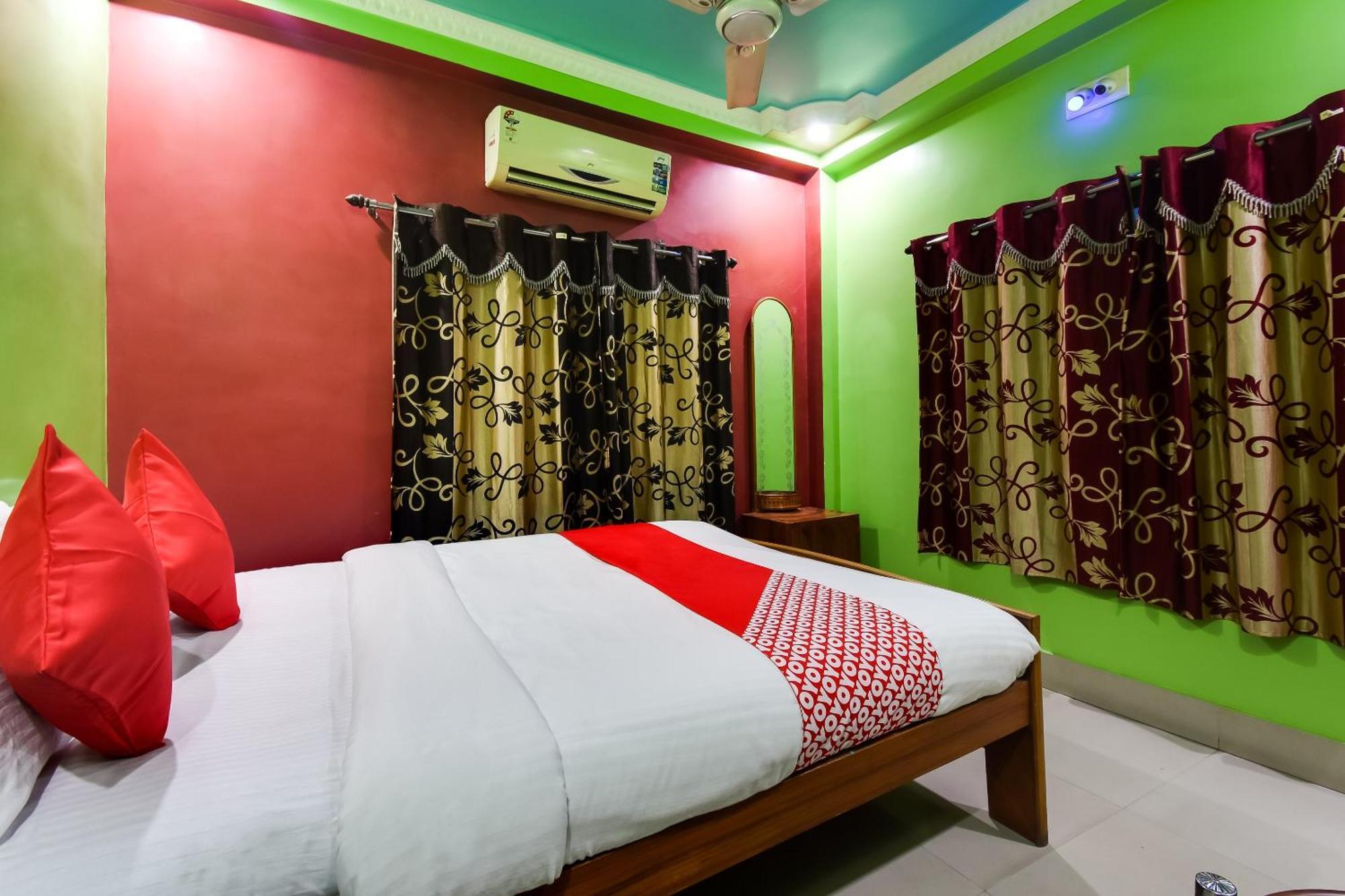 Oyo 44160 Hotel Sahana Jangipur Екстериор снимка