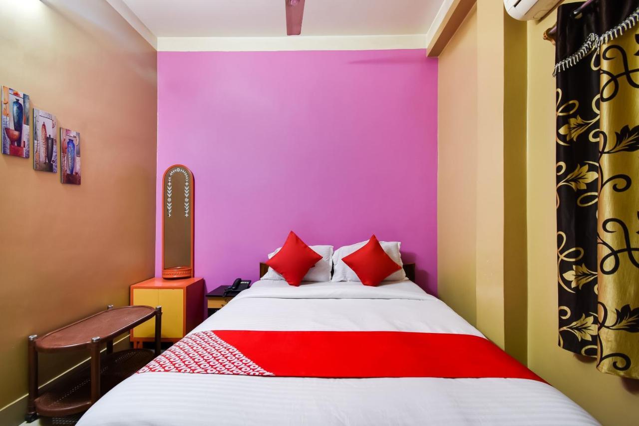 Oyo 44160 Hotel Sahana Jangipur Екстериор снимка