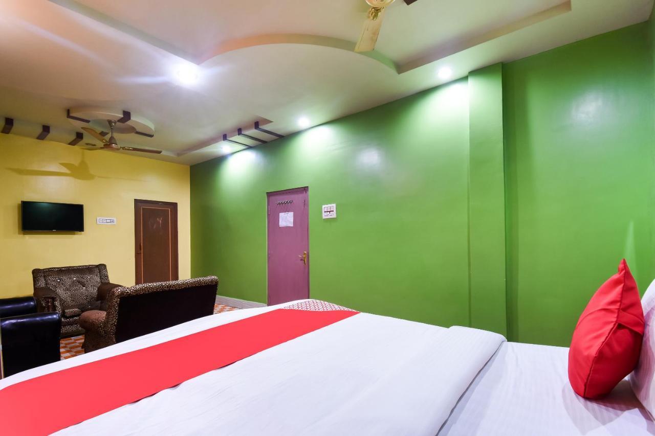 Oyo 44160 Hotel Sahana Jangipur Екстериор снимка