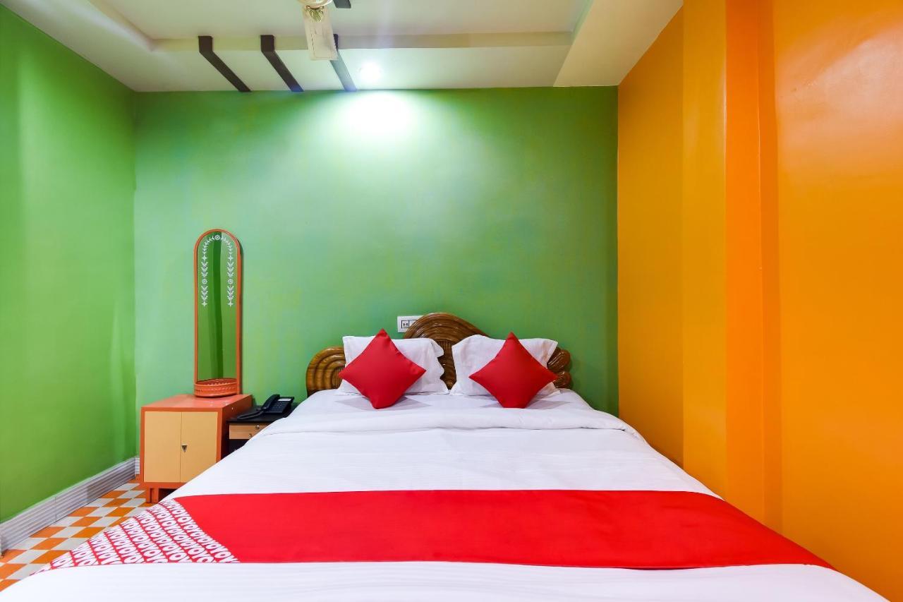 Oyo 44160 Hotel Sahana Jangipur Екстериор снимка